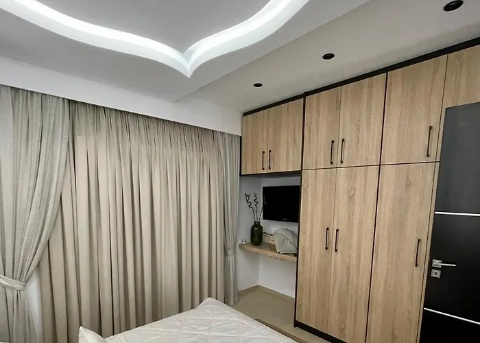 White House Kokas Luxury *