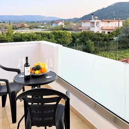 White House Kokas Luxury Appartamento *